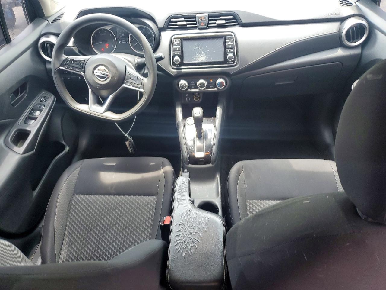 2020 NISSAN VERSA