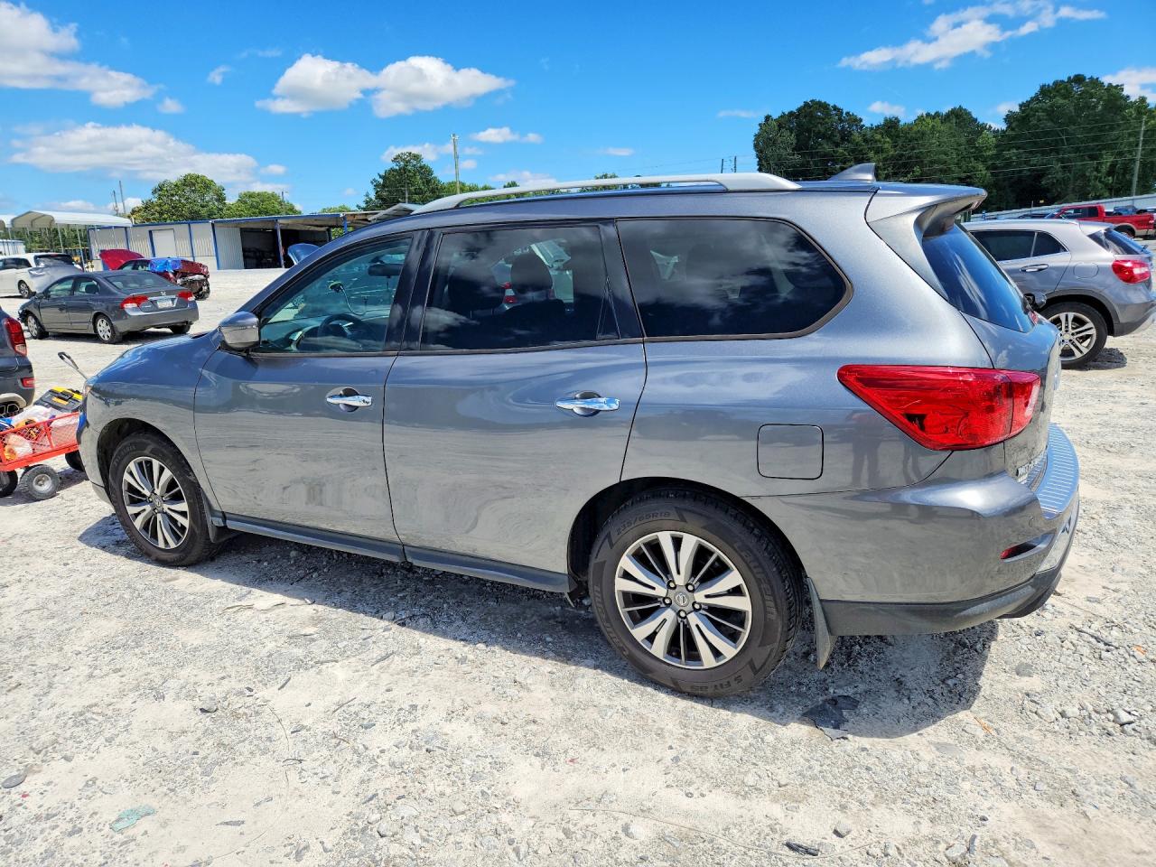 2020 NISSAN PATHFINDER