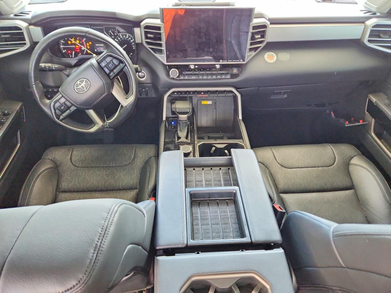 2022 TOYOTA TUNDRA