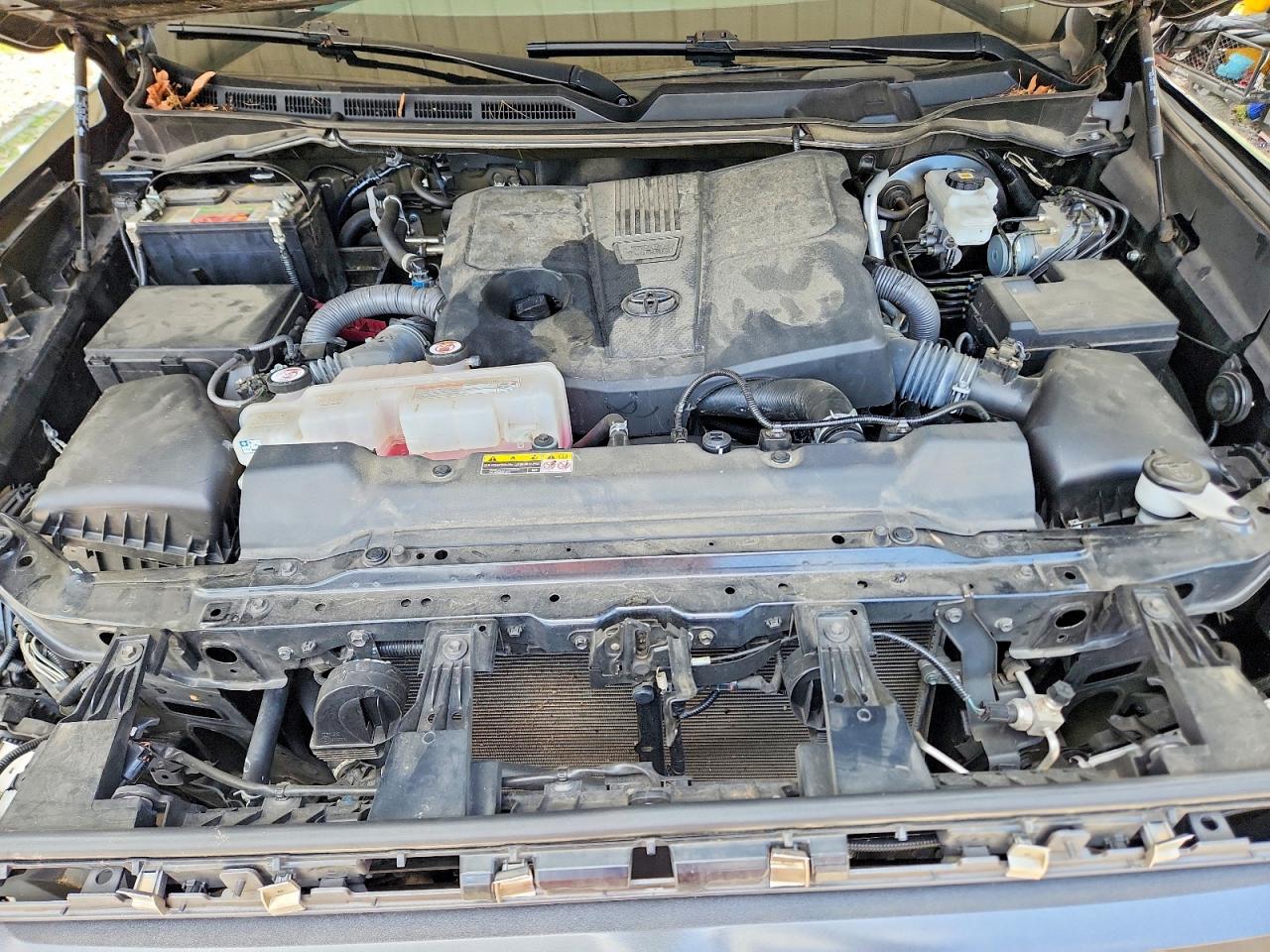 2022 TOYOTA TUNDRA