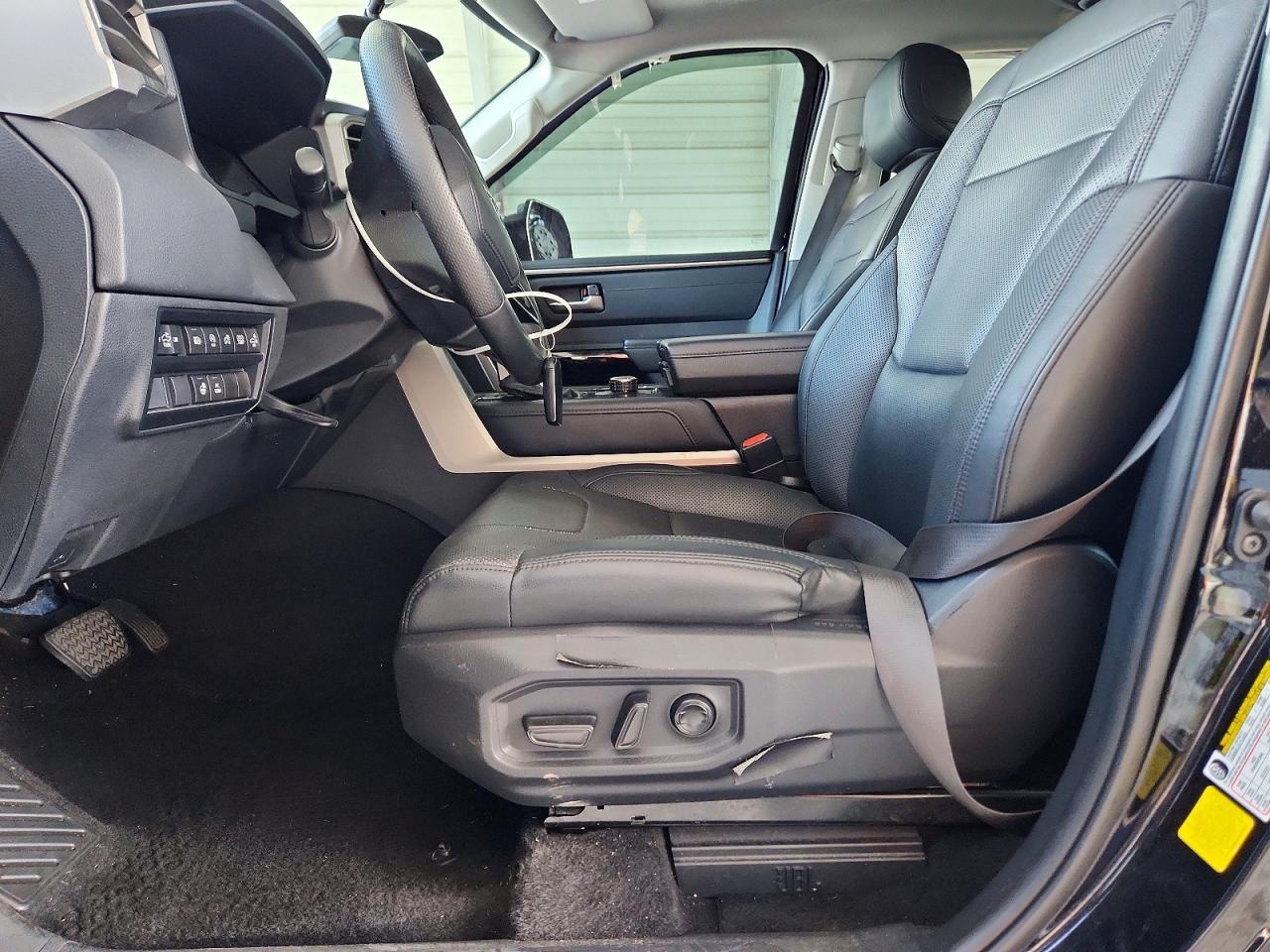 2022 TOYOTA TUNDRA