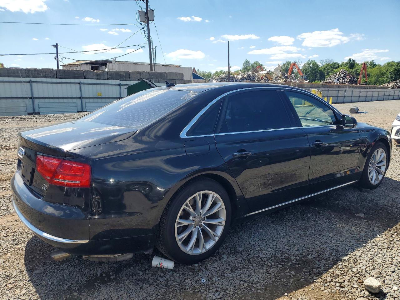 2012 AUDI A8