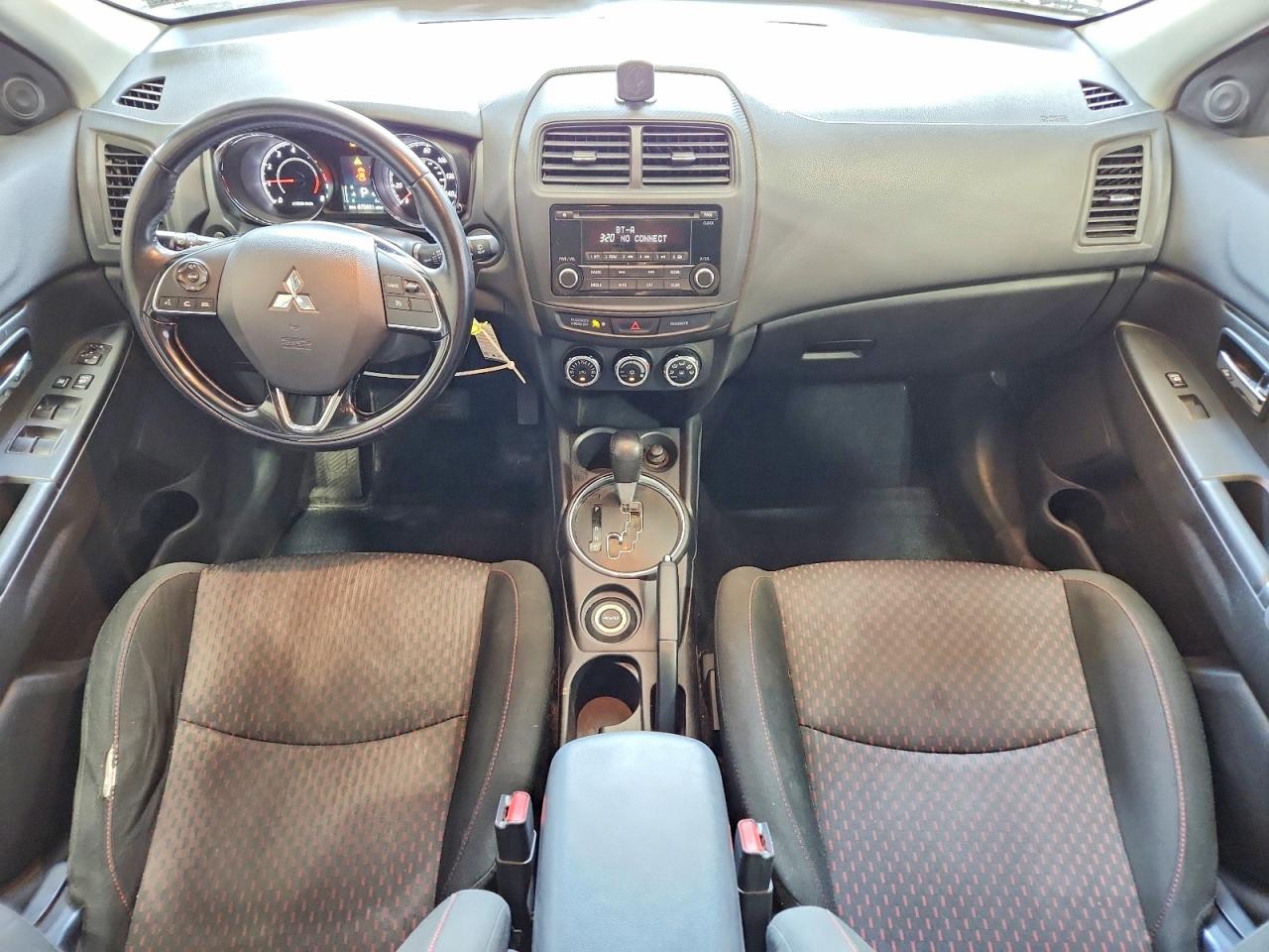 2017 MITSUBISHI OUTLANDER