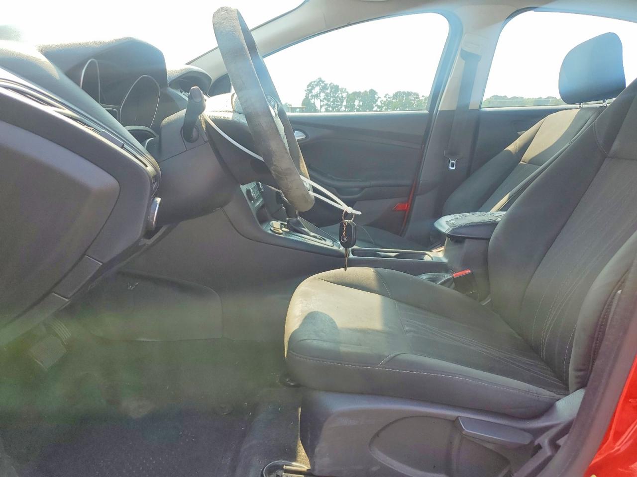 2016 FORD FOCUS