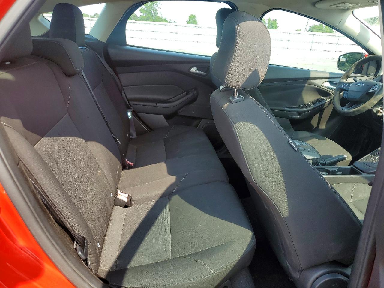 2016 FORD FOCUS