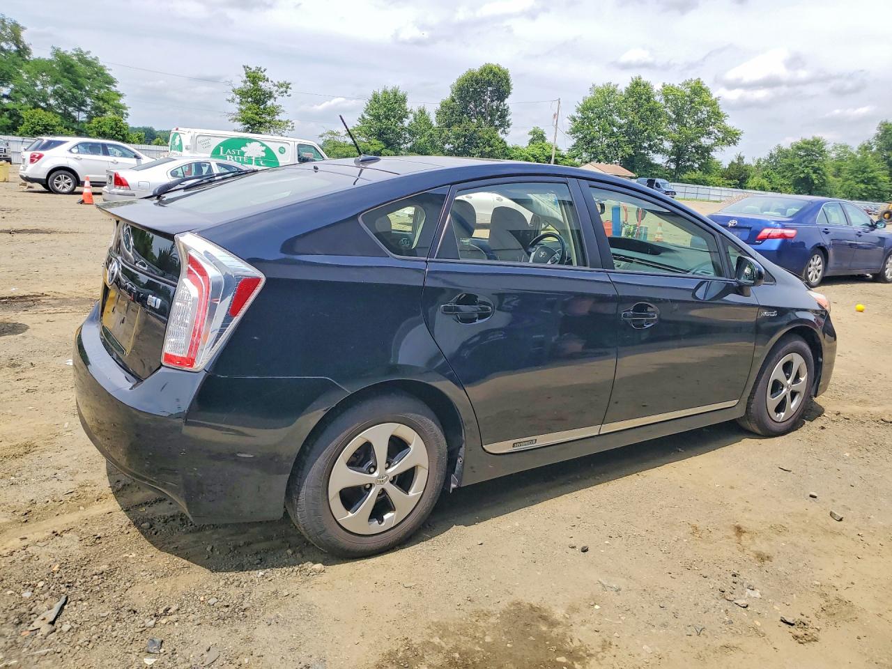 2015 TOYOTA PRIUS
