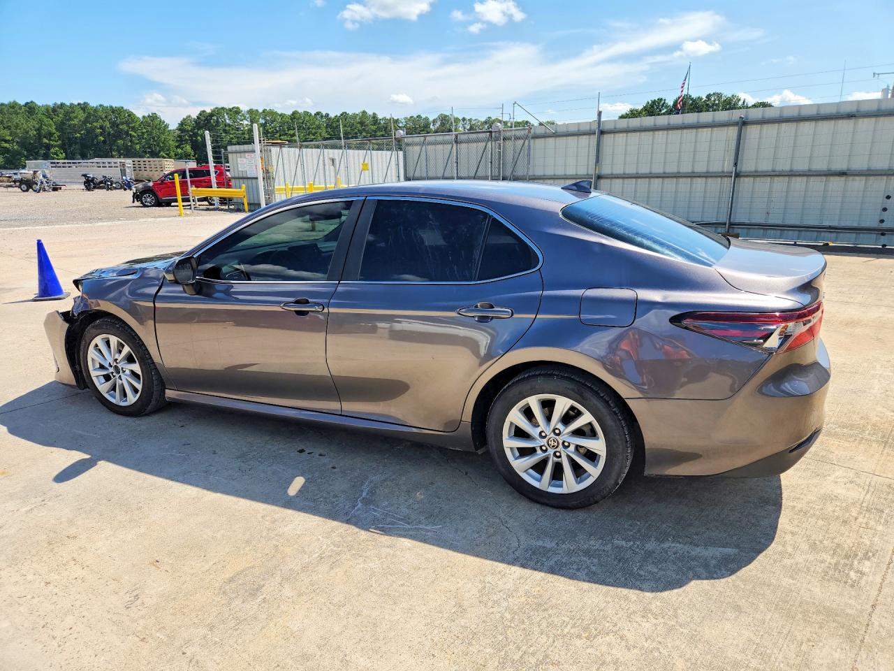 2023 TOYOTA CAMRY
