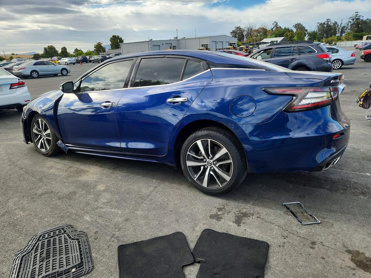 2021 NISSAN MAXIMA