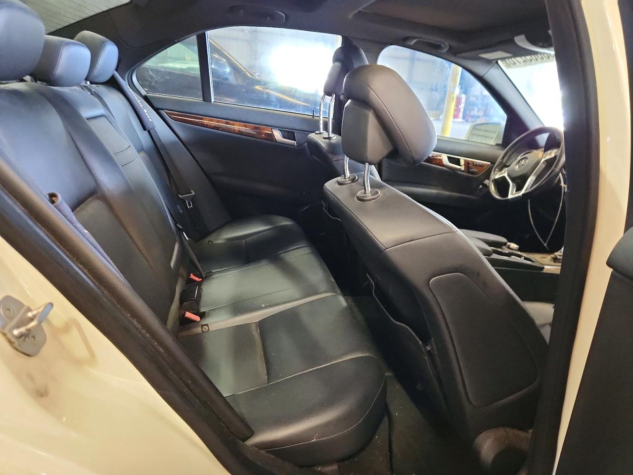 2012 MERCEDES-BENZ C-CLASS