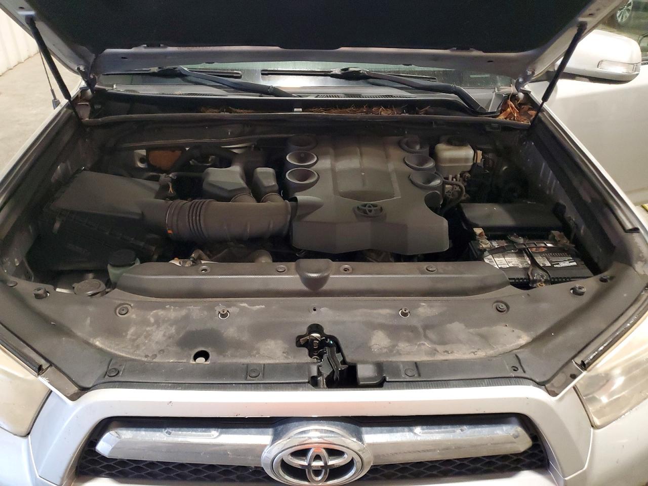 2011 TOYOTA 4RUNNER
