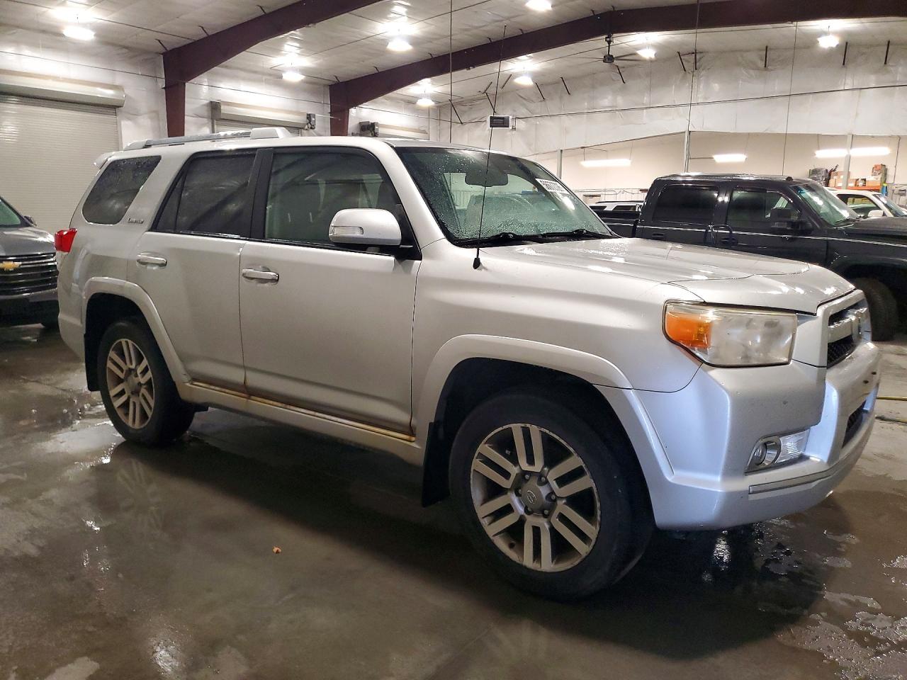 2011 TOYOTA 4RUNNER