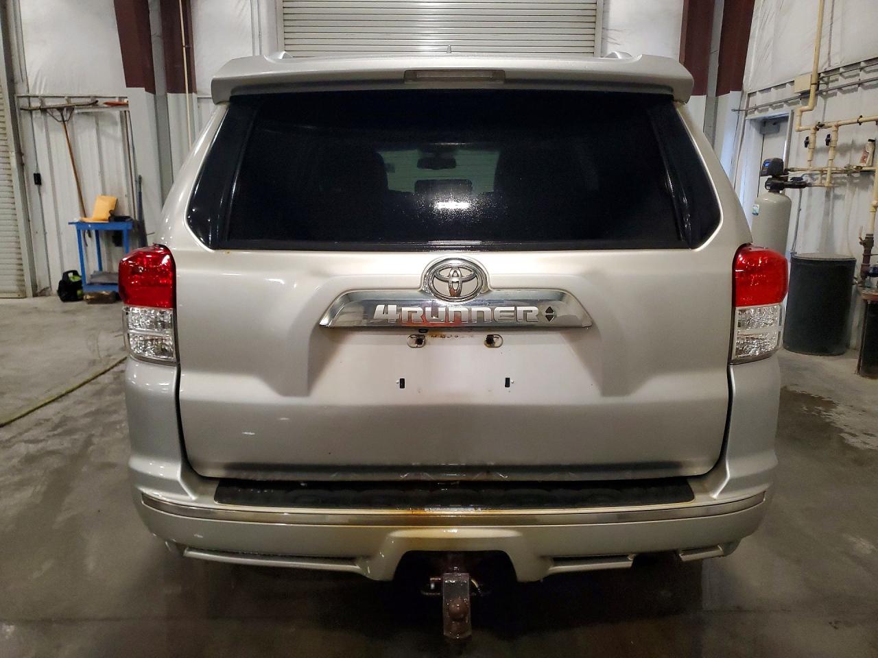 2011 TOYOTA 4RUNNER