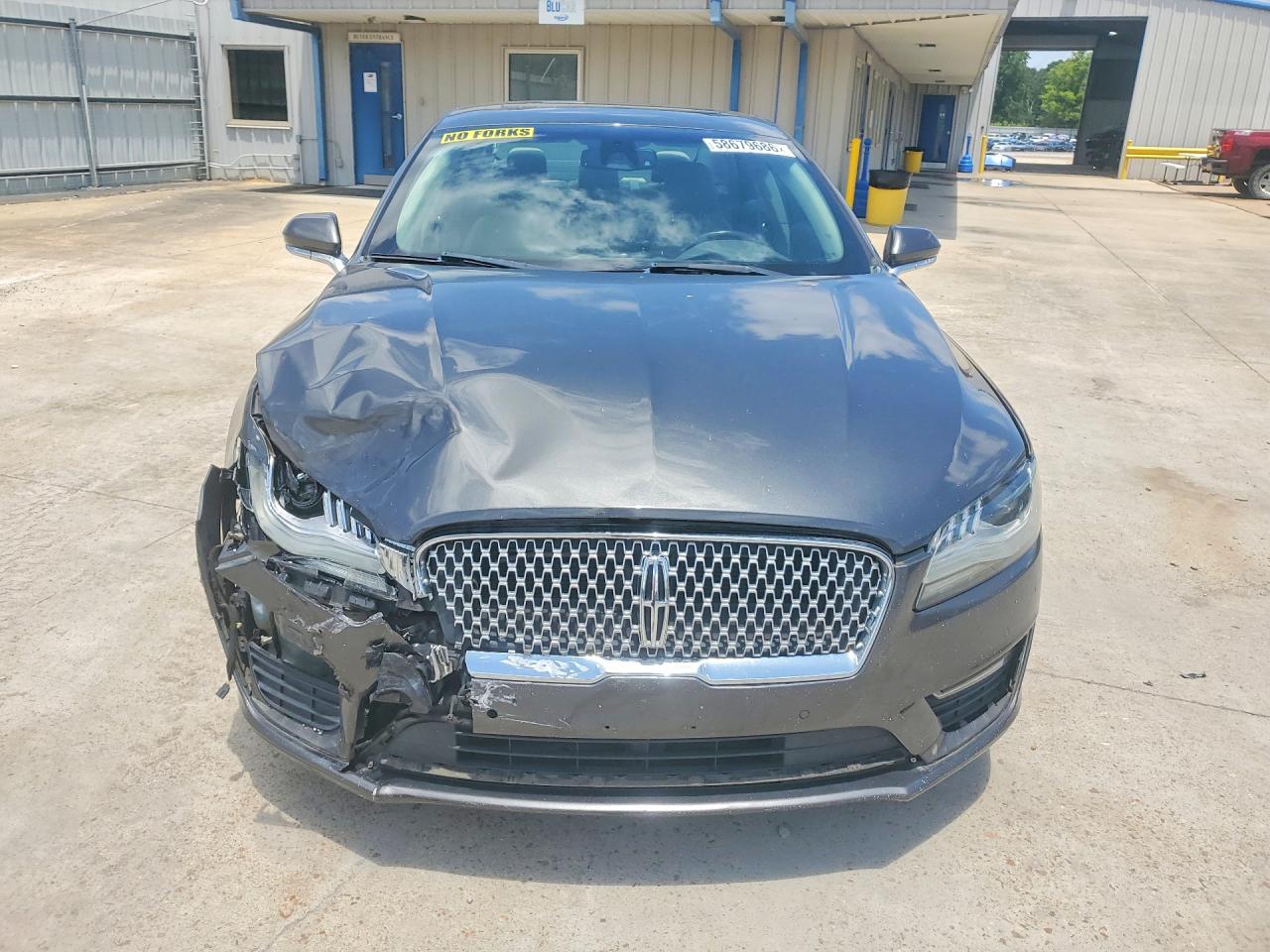2017 LINCOLN MKZ