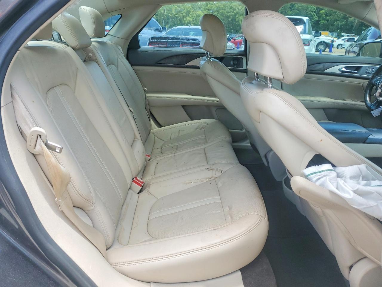 2017 LINCOLN MKZ
