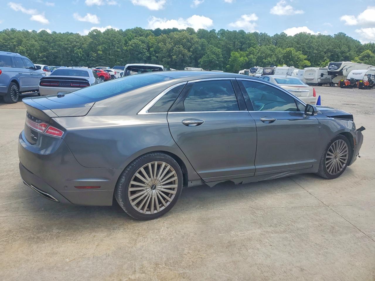 2017 LINCOLN MKZ