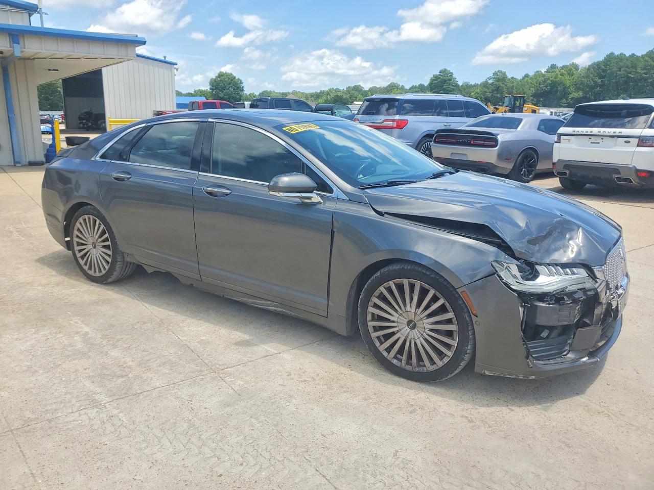 2017 LINCOLN MKZ