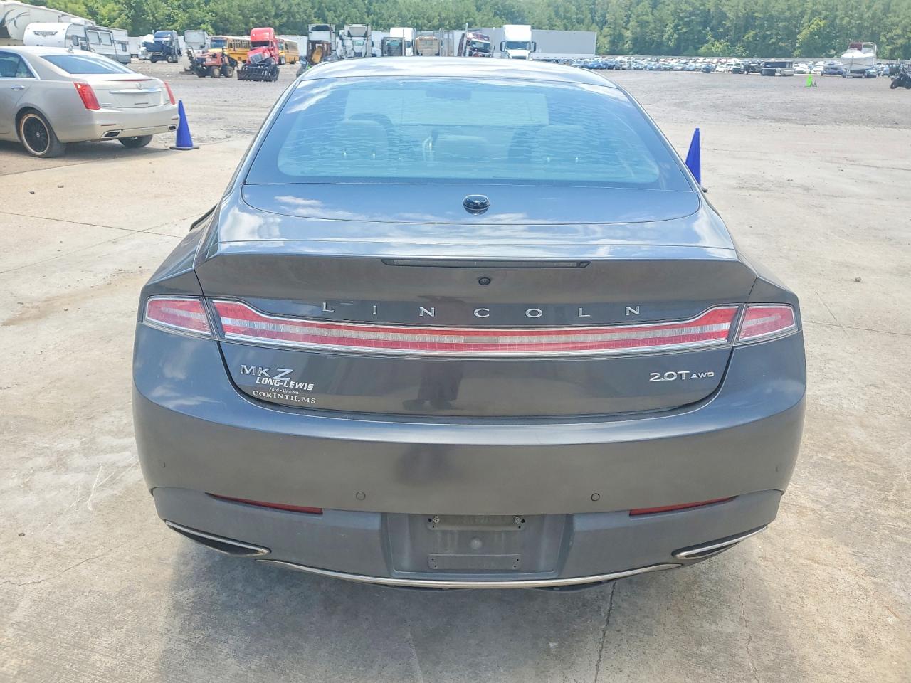 2017 LINCOLN MKZ