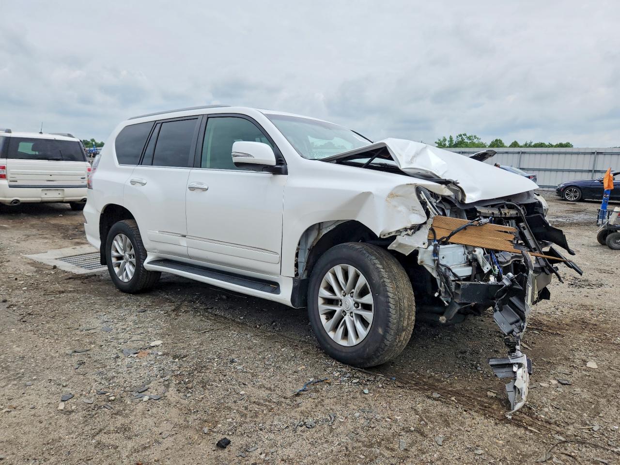 2017 LEXUS GX