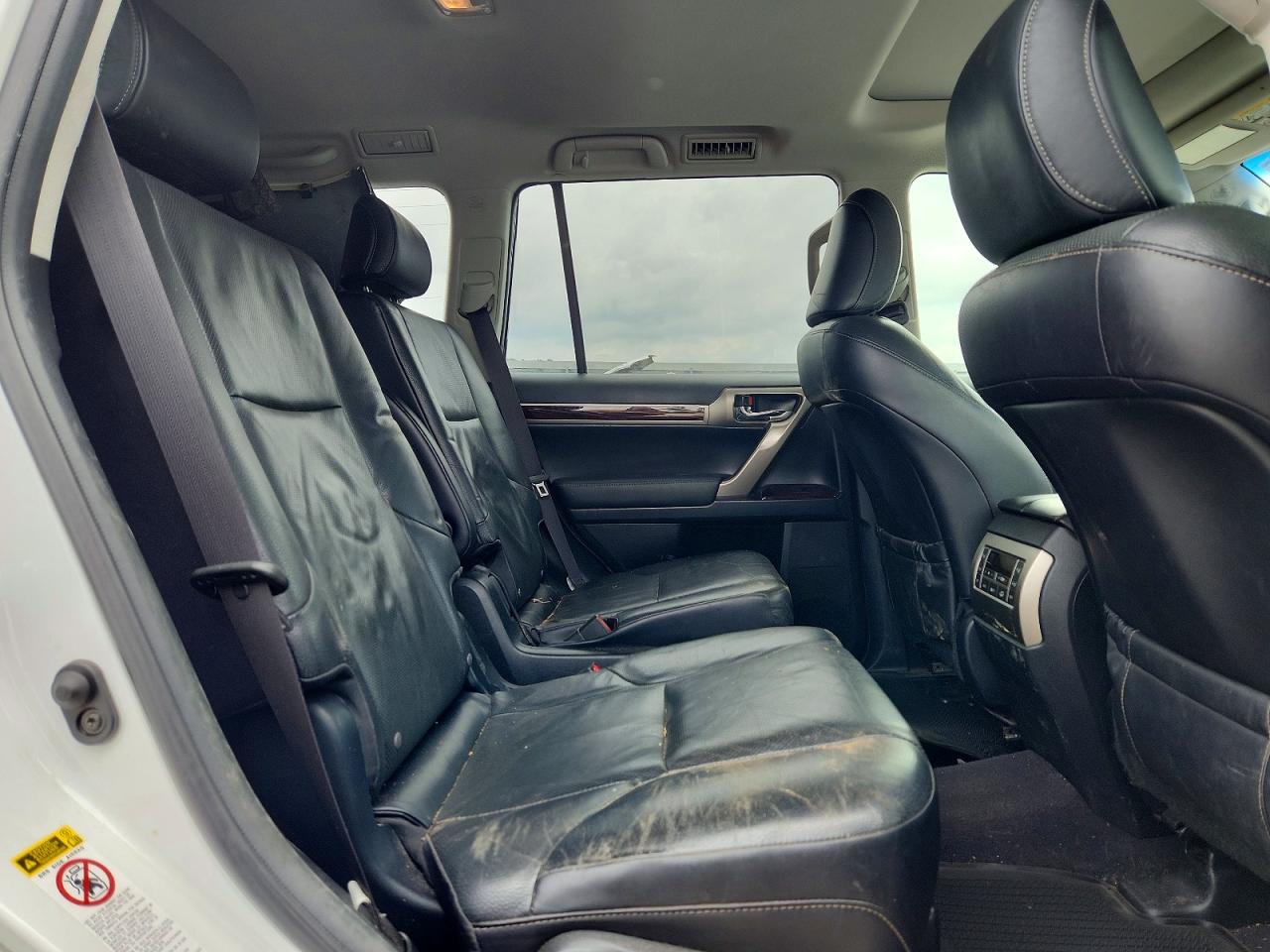 2017 LEXUS GX