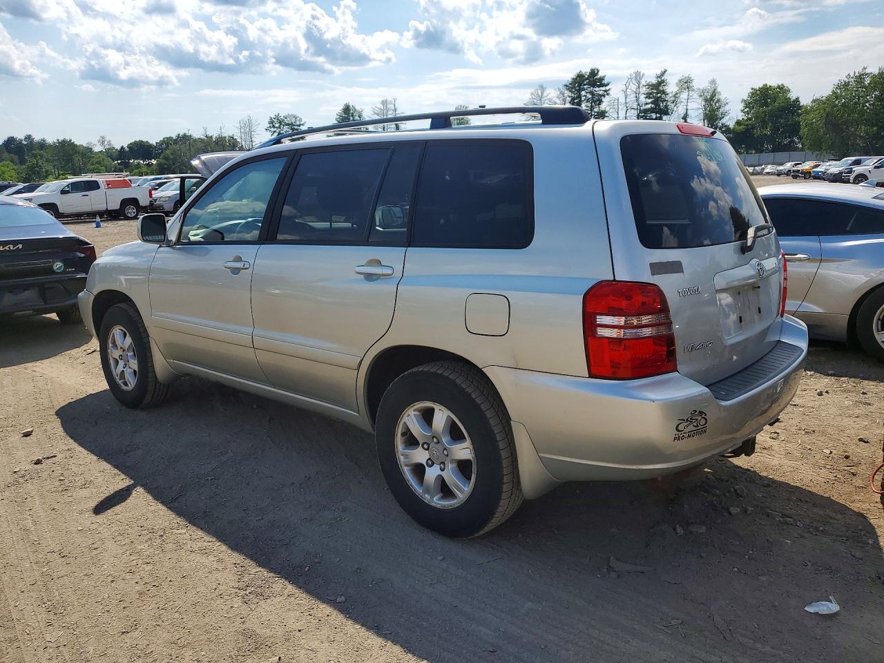 2002 TOYOTA HIGHLANDER