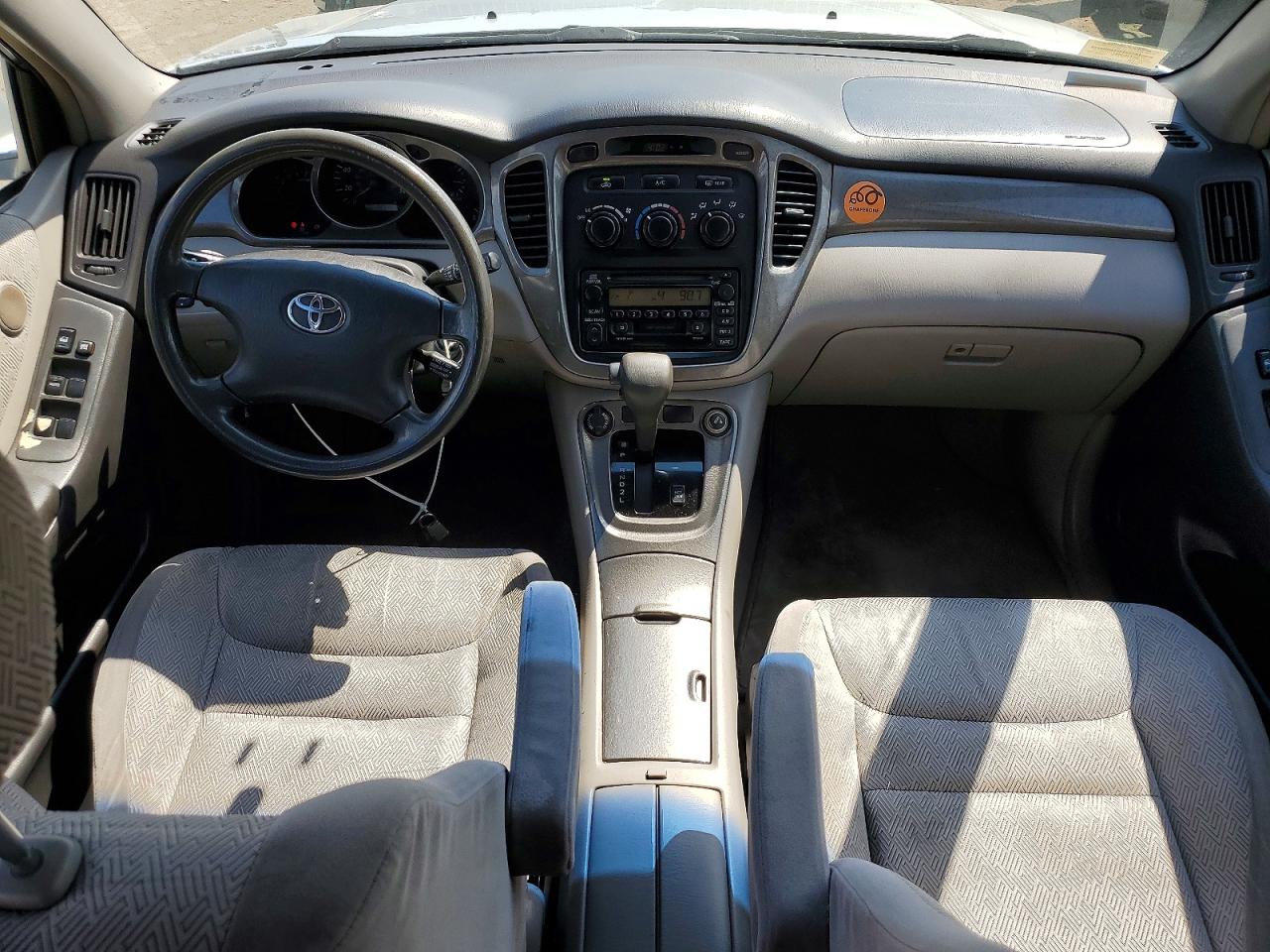 2002 TOYOTA HIGHLANDER