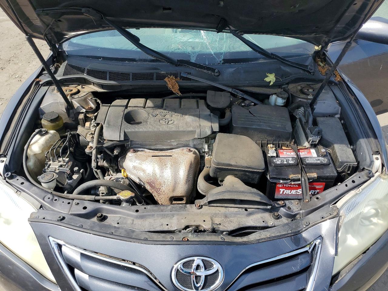 2011 TOYOTA CAMRY