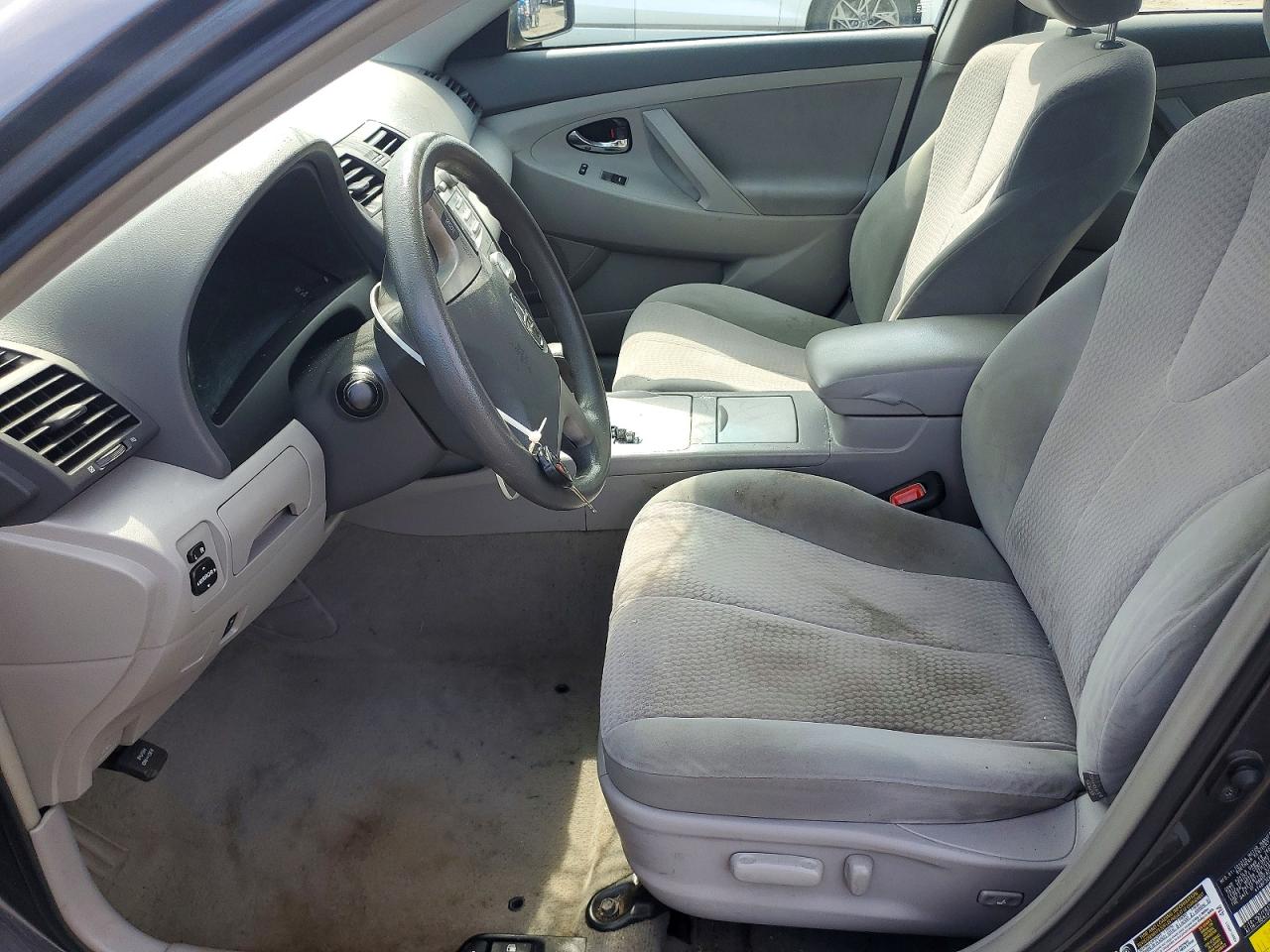 2011 TOYOTA CAMRY