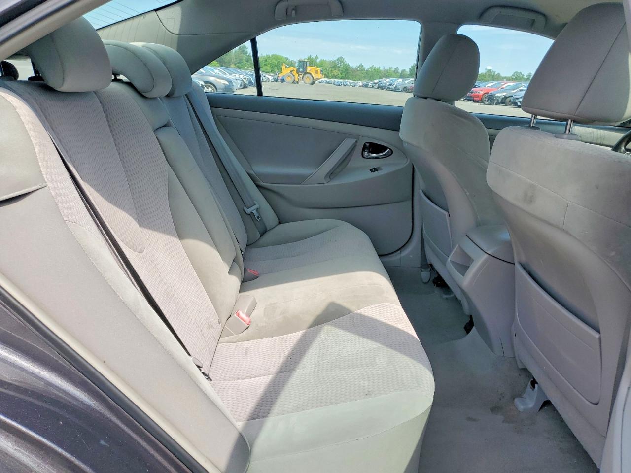 2011 TOYOTA CAMRY