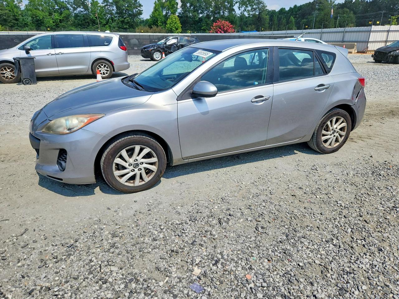 2013 MAZDA 3