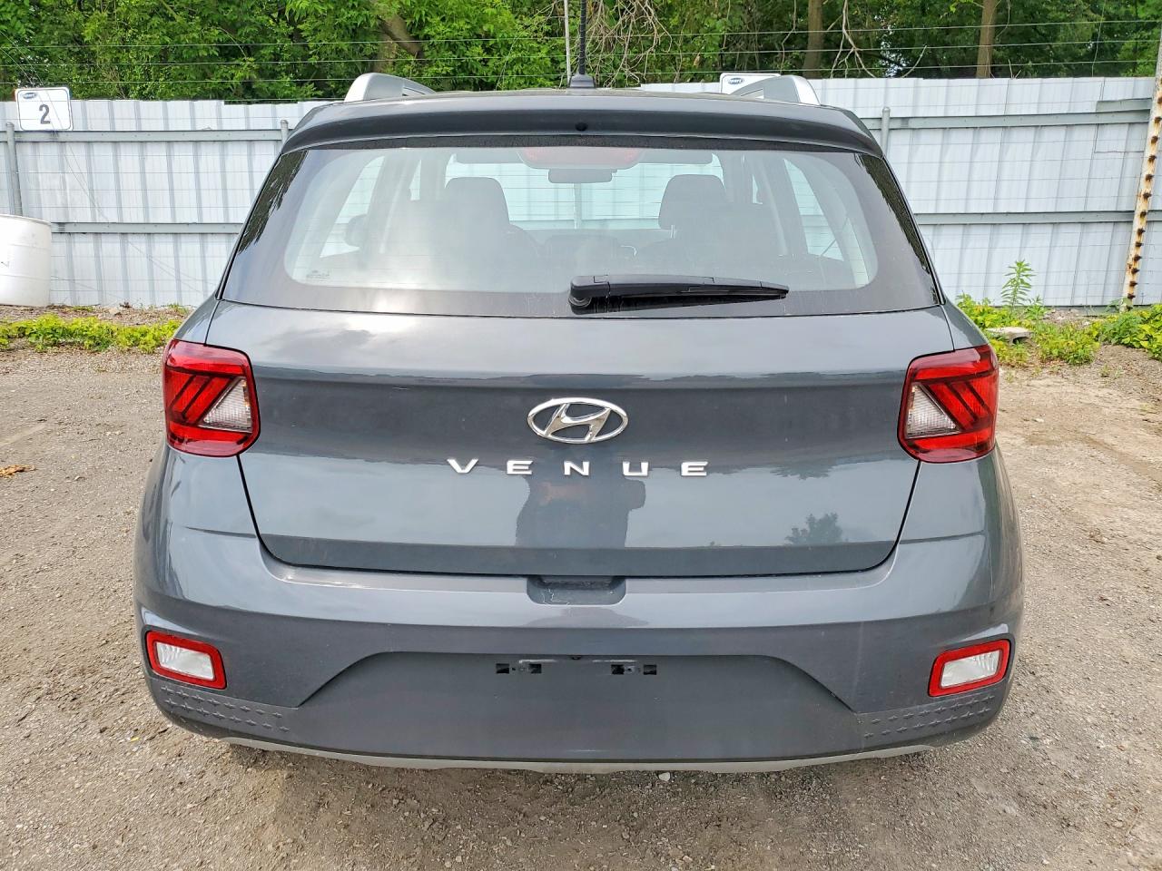 2025 HYUNDAI VENUE