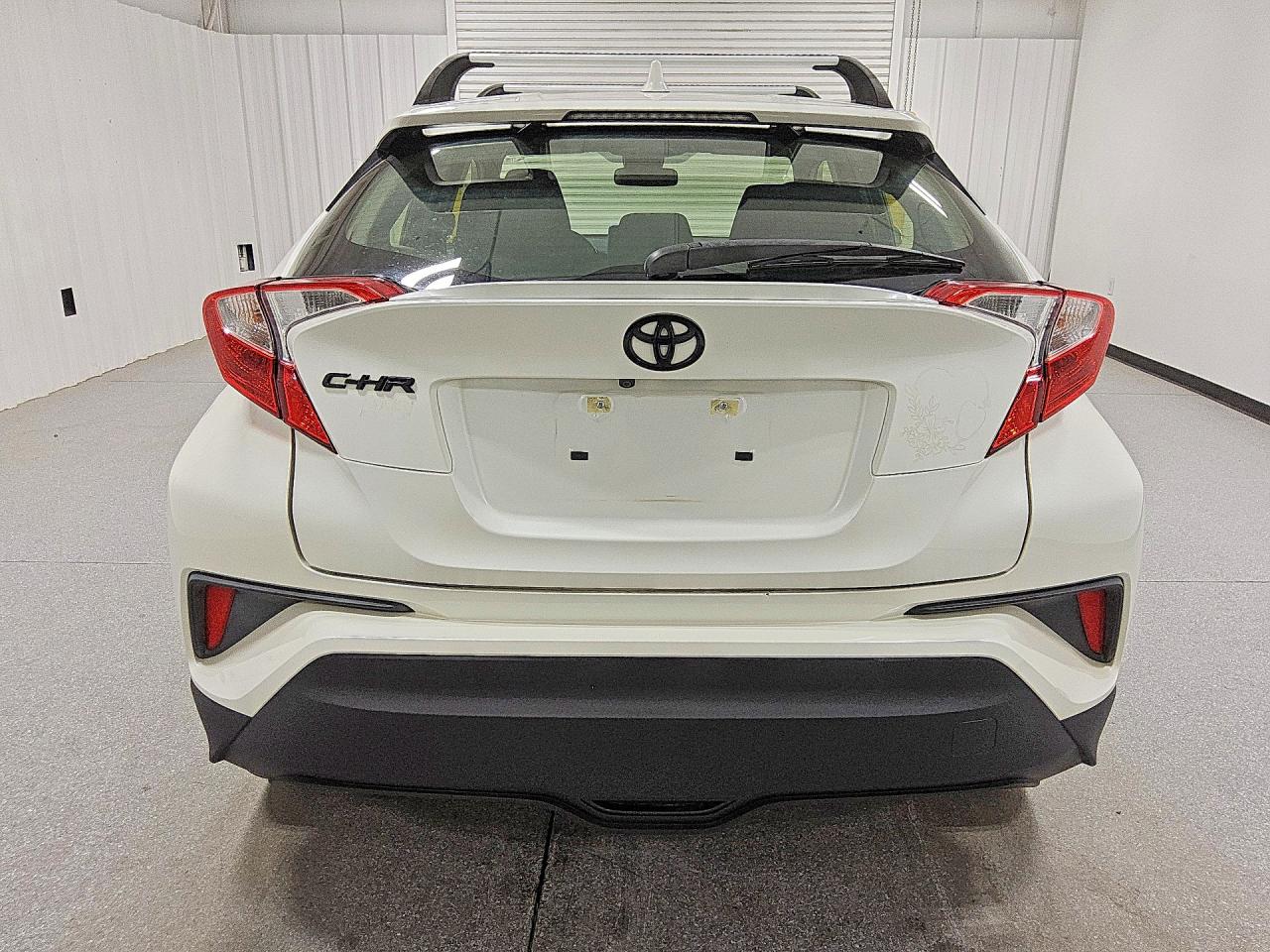 2021 TOYOTA C-HR