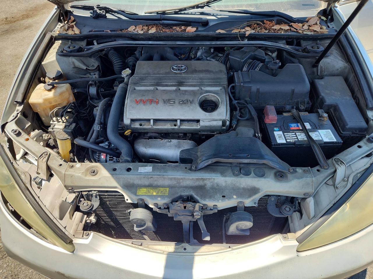 2004 TOYOTA CAMRY
