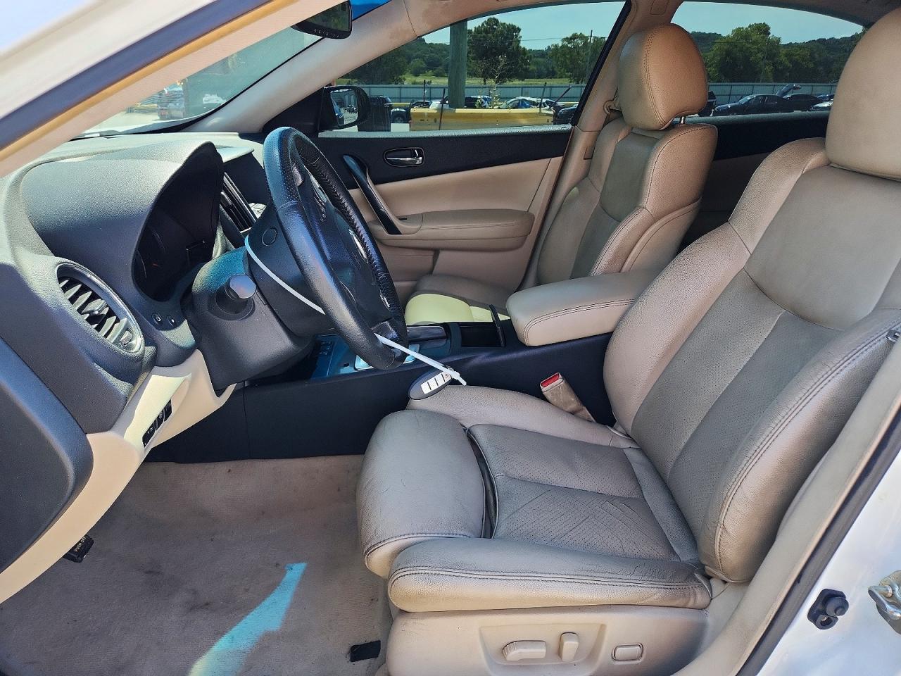 2014 NISSAN MAXIMA