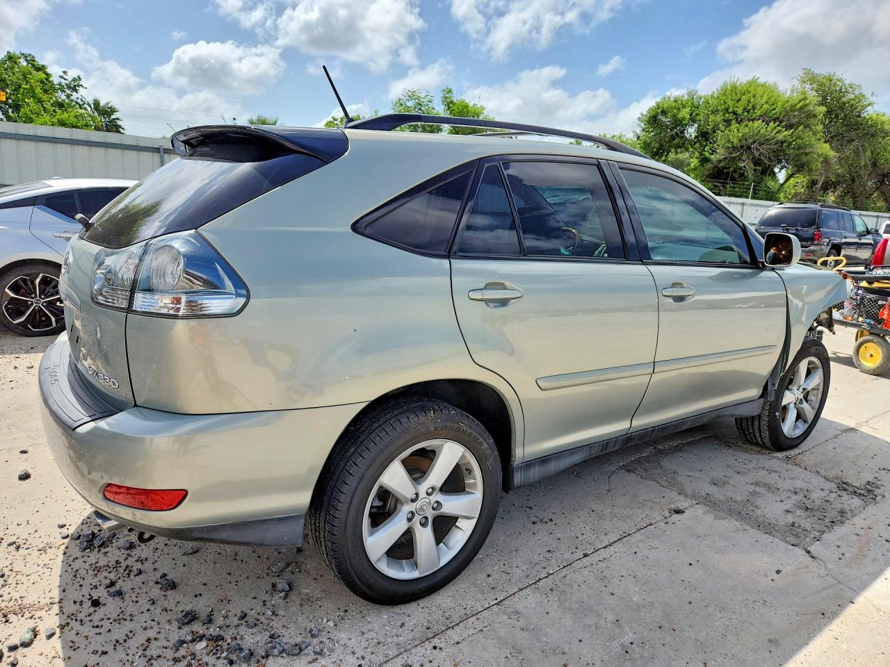 2004 LEXUS RX330