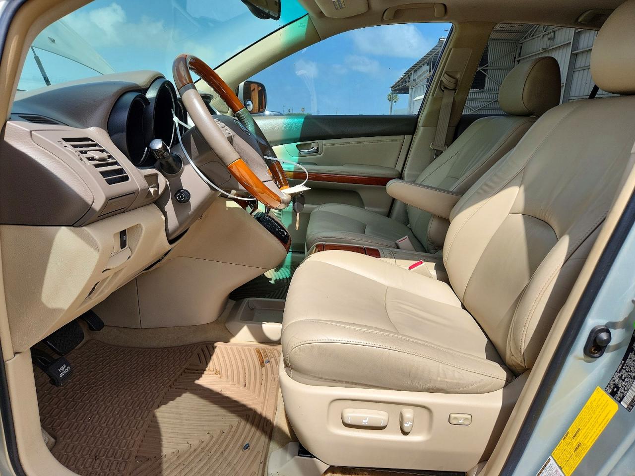 2004 LEXUS RX330