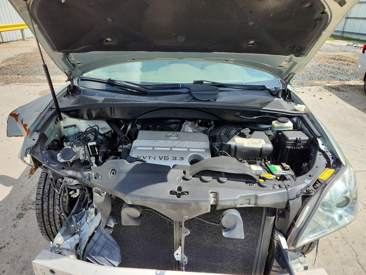 2004 LEXUS RX330
