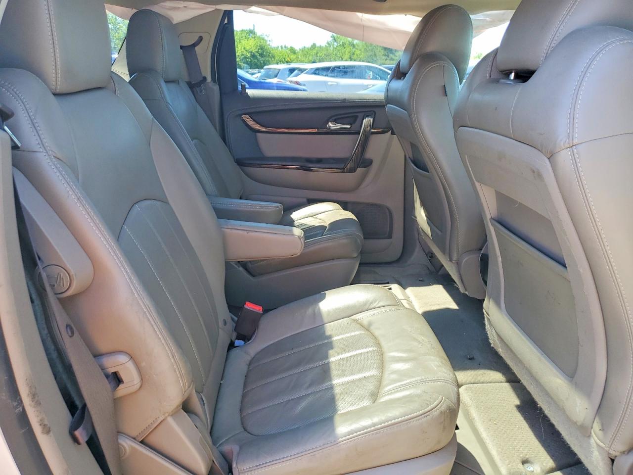 2014 GMC ACADIA DEN