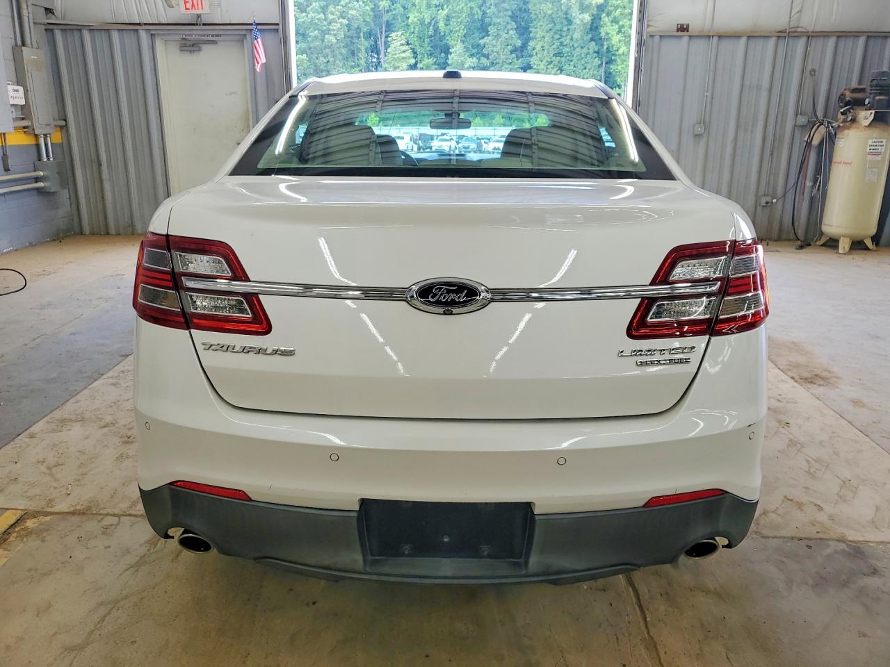 2014 FORD TAURUS