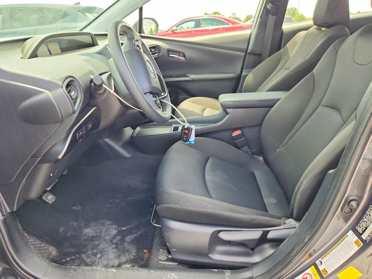 2021 TOYOTA PRIUS