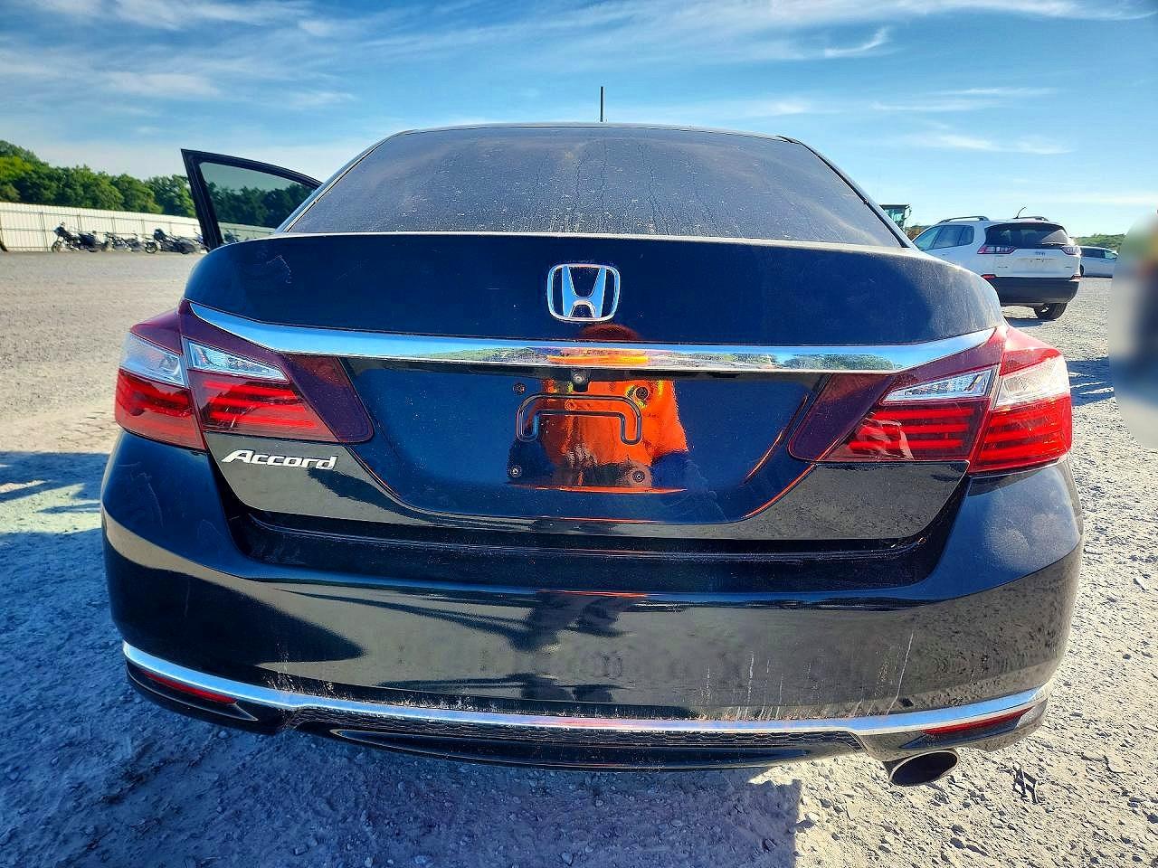 2016 HONDA ACCORD