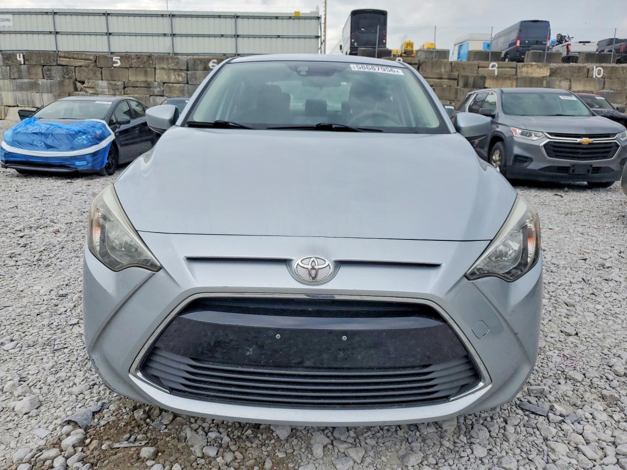 2018 TOYOTA YARIS