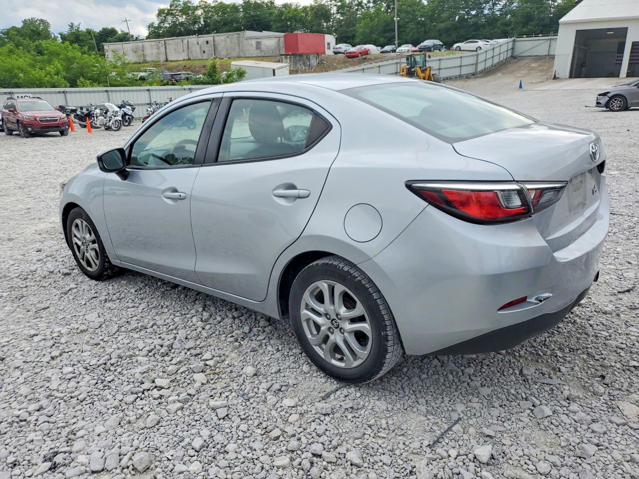 2018 TOYOTA YARIS