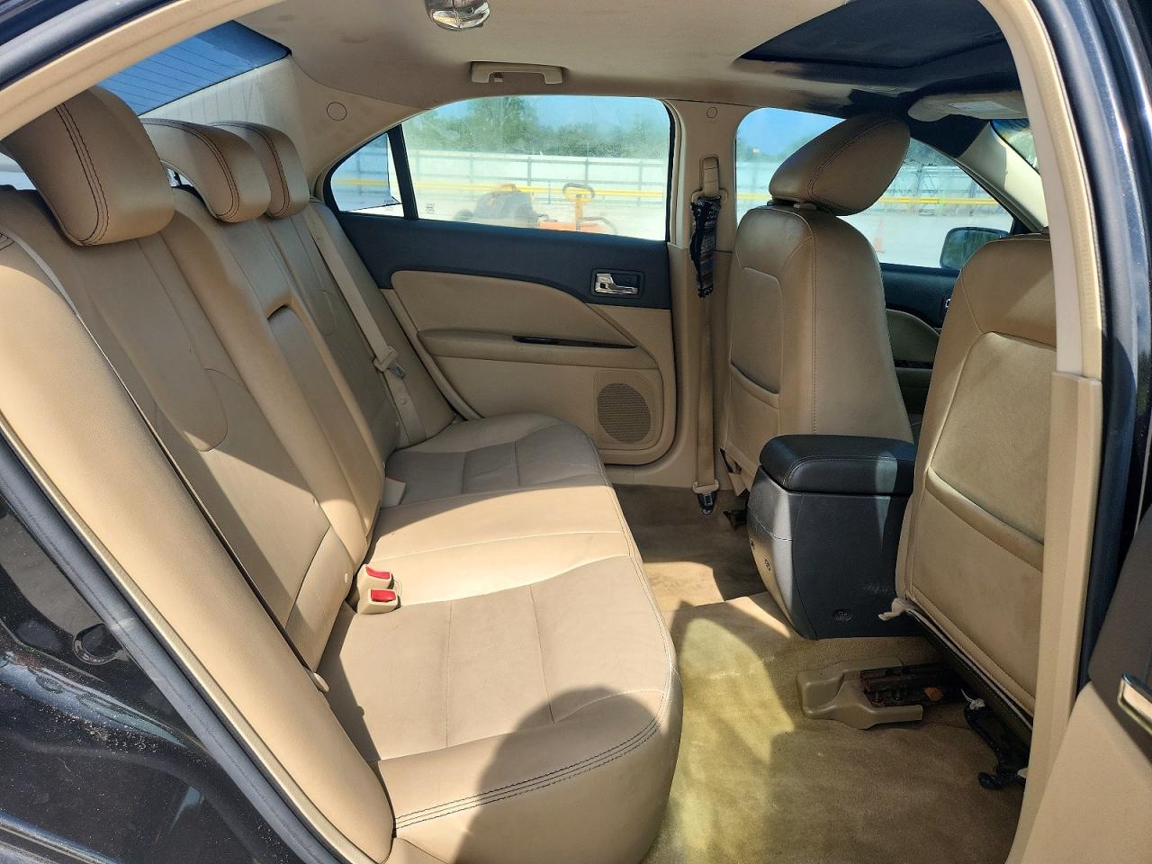 2010 FORD FUSION