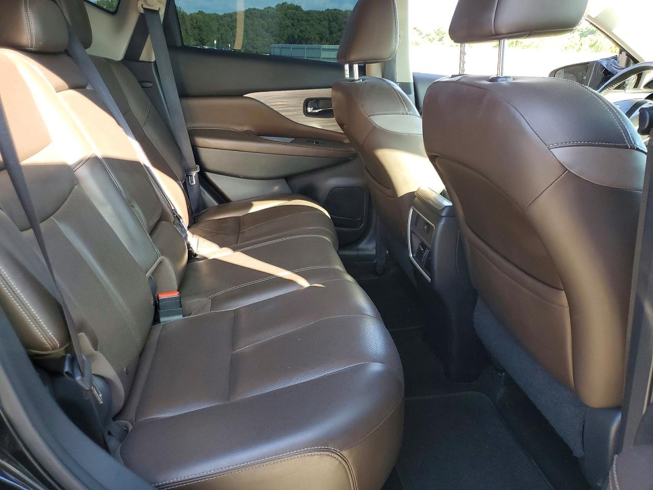 2017 NISSAN MURANO