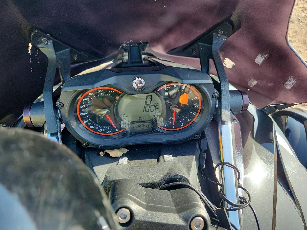2015 CAN-AM SPYDER