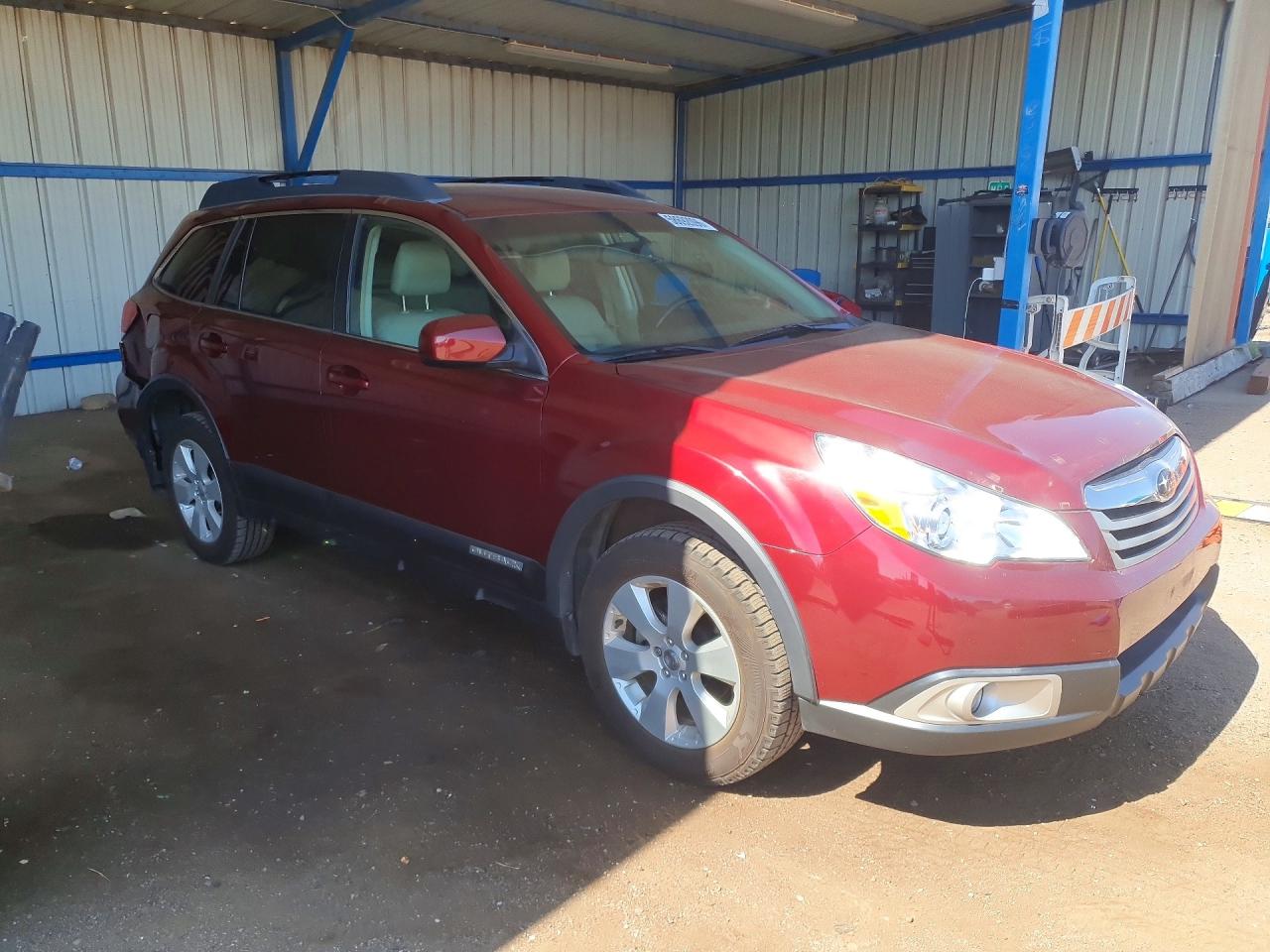 2011 SUBARU OUTBACK