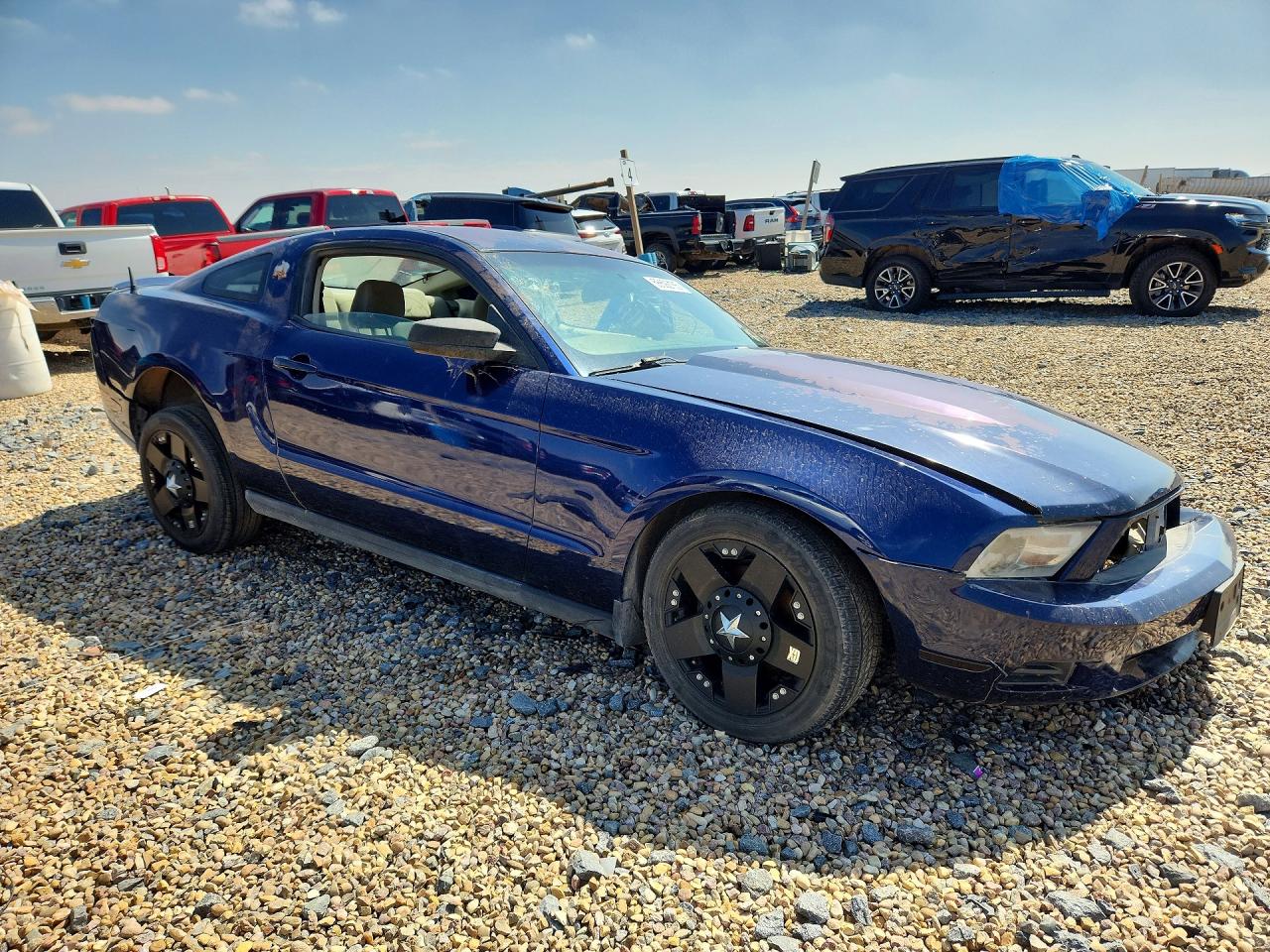 2010 FORD MUSTANG