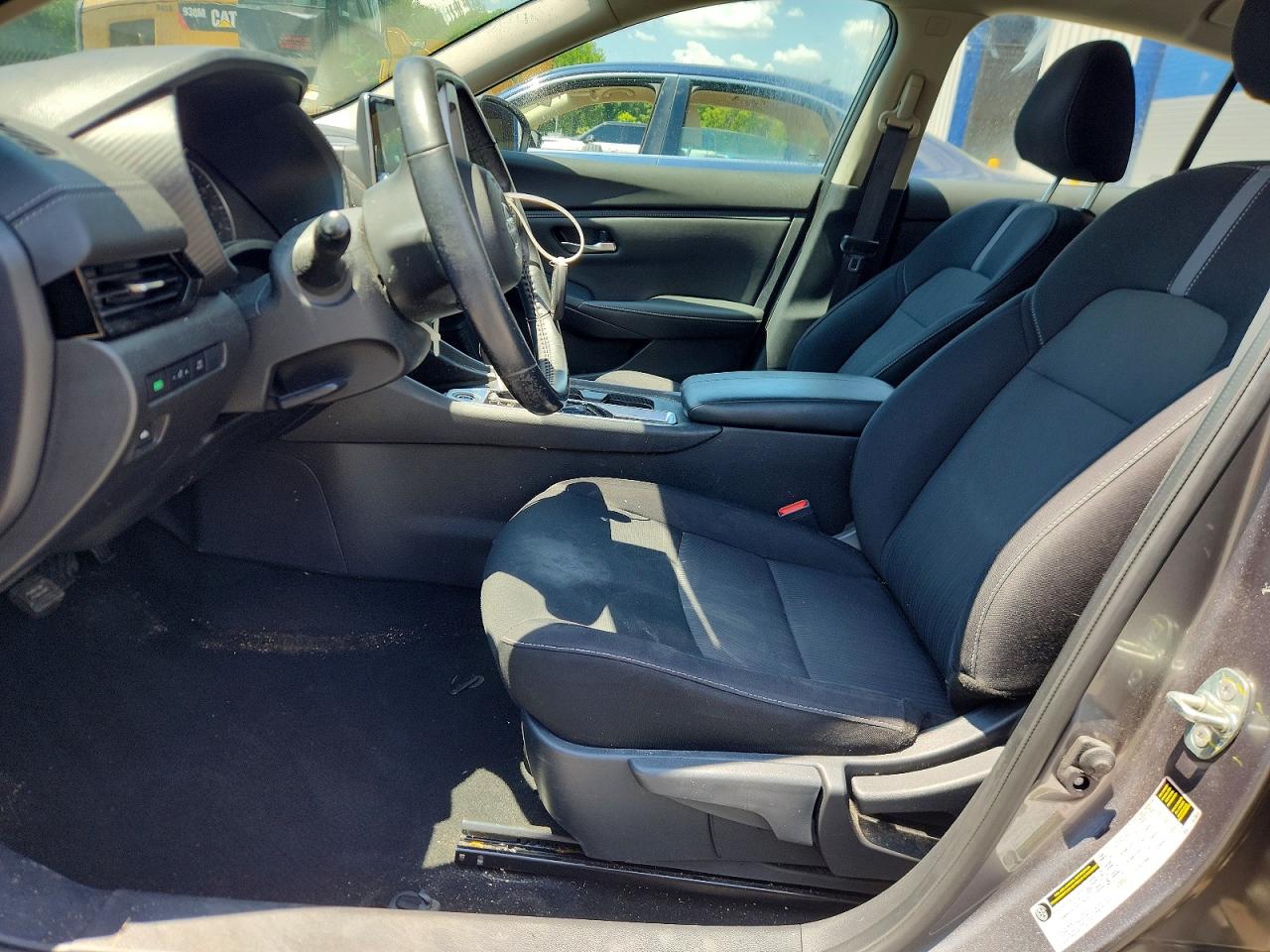 2022 NISSAN SENTRA