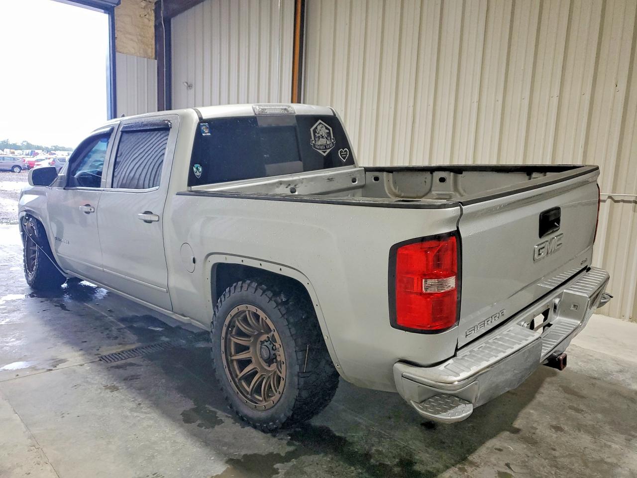 2015 GMC SIERRA