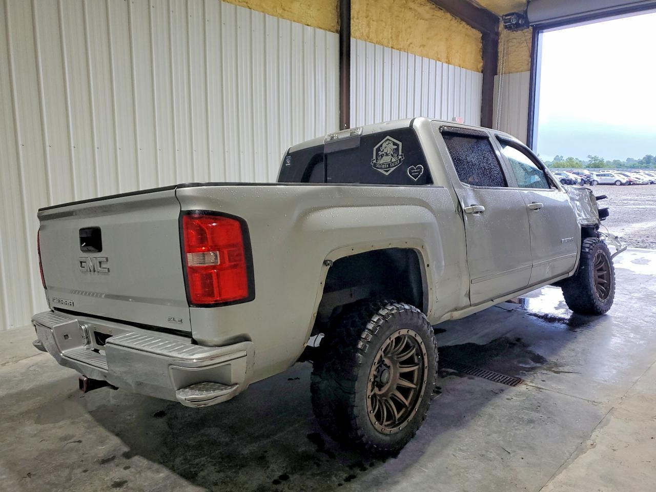 2015 GMC SIERRA